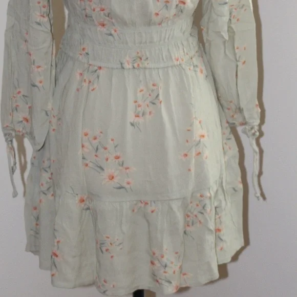 American Eagle, Off the shoulder Mini dress - Picture 7 of 11